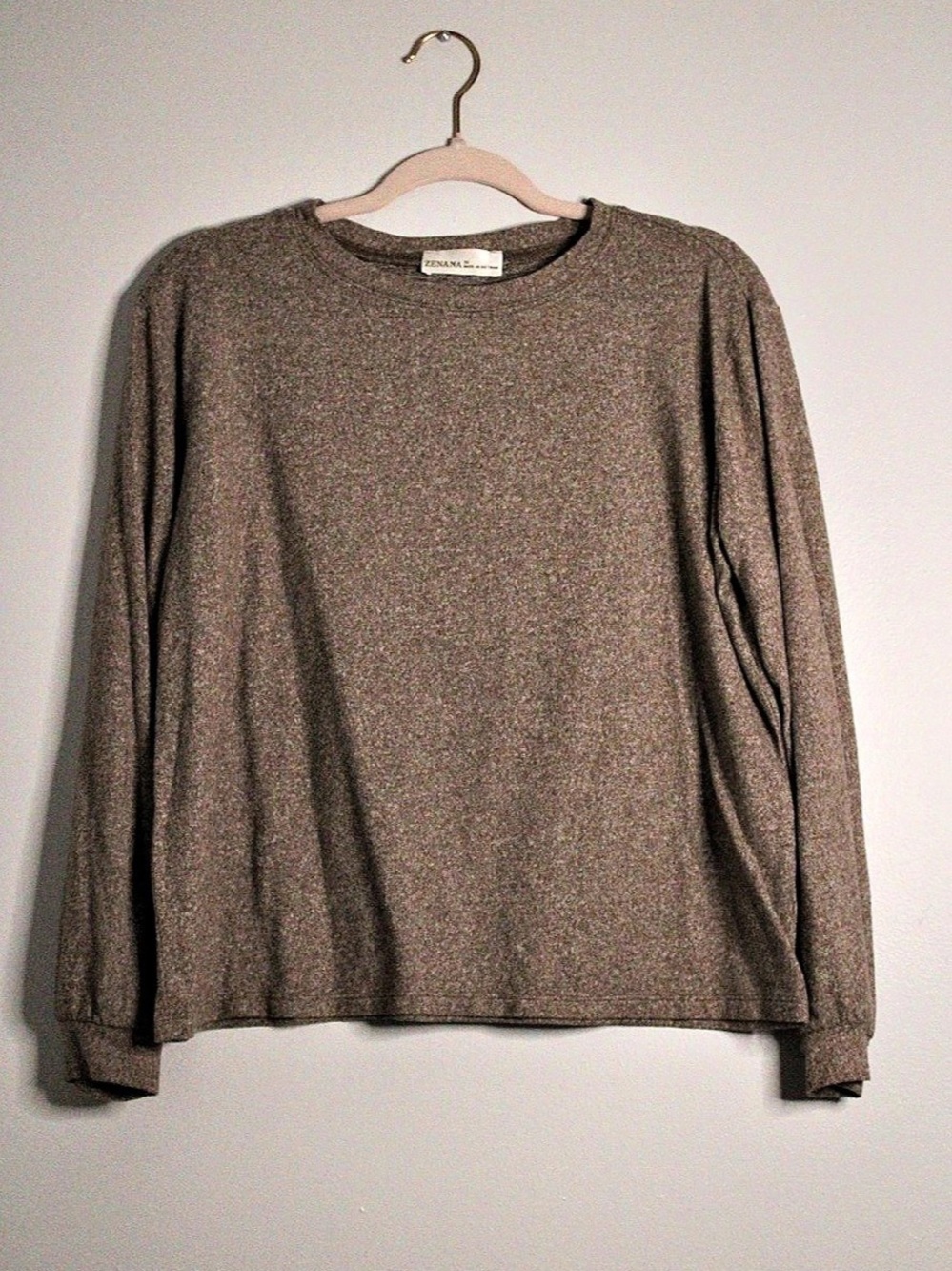 Zenana Long Sleeve Top in Brown Size Medium